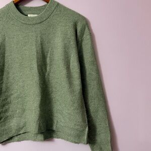 H&M Moss Green Crewneck Sweater